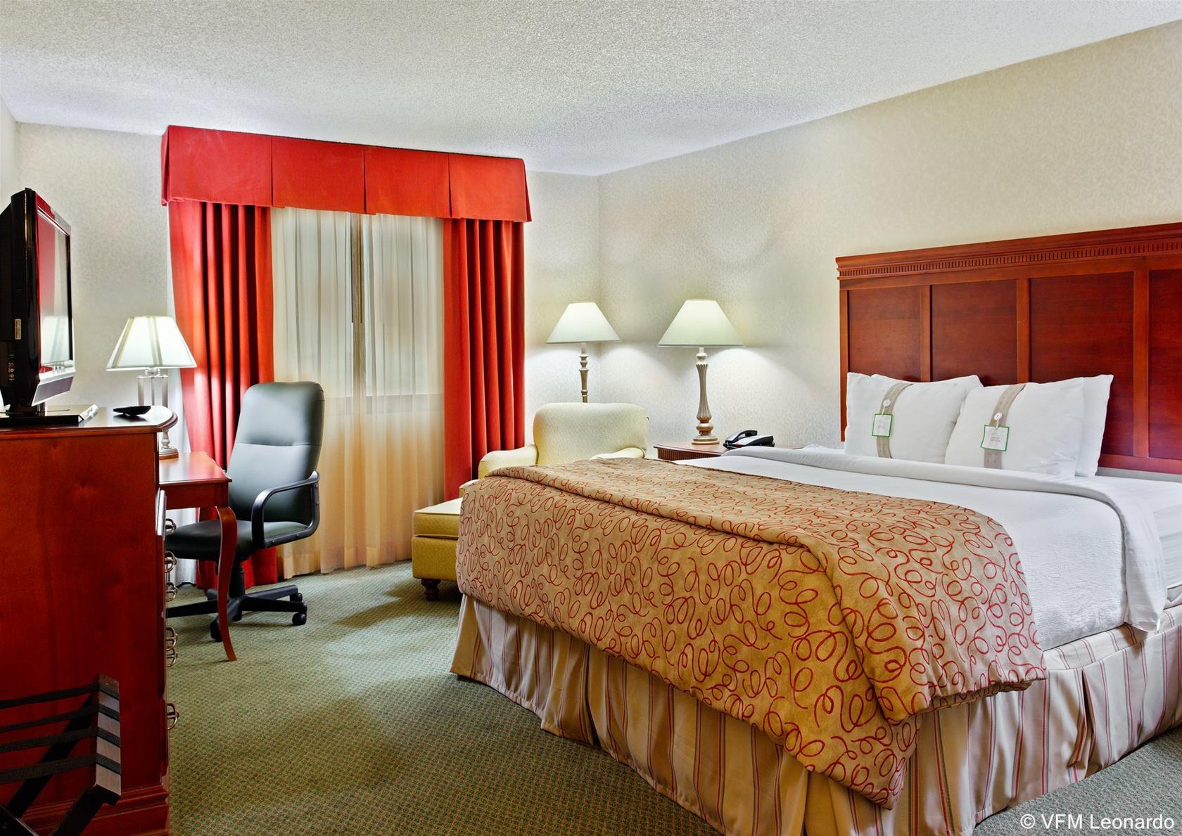 Holiday Inn Express Dallas Market Center By Ihg Ngoại thất bức ảnh