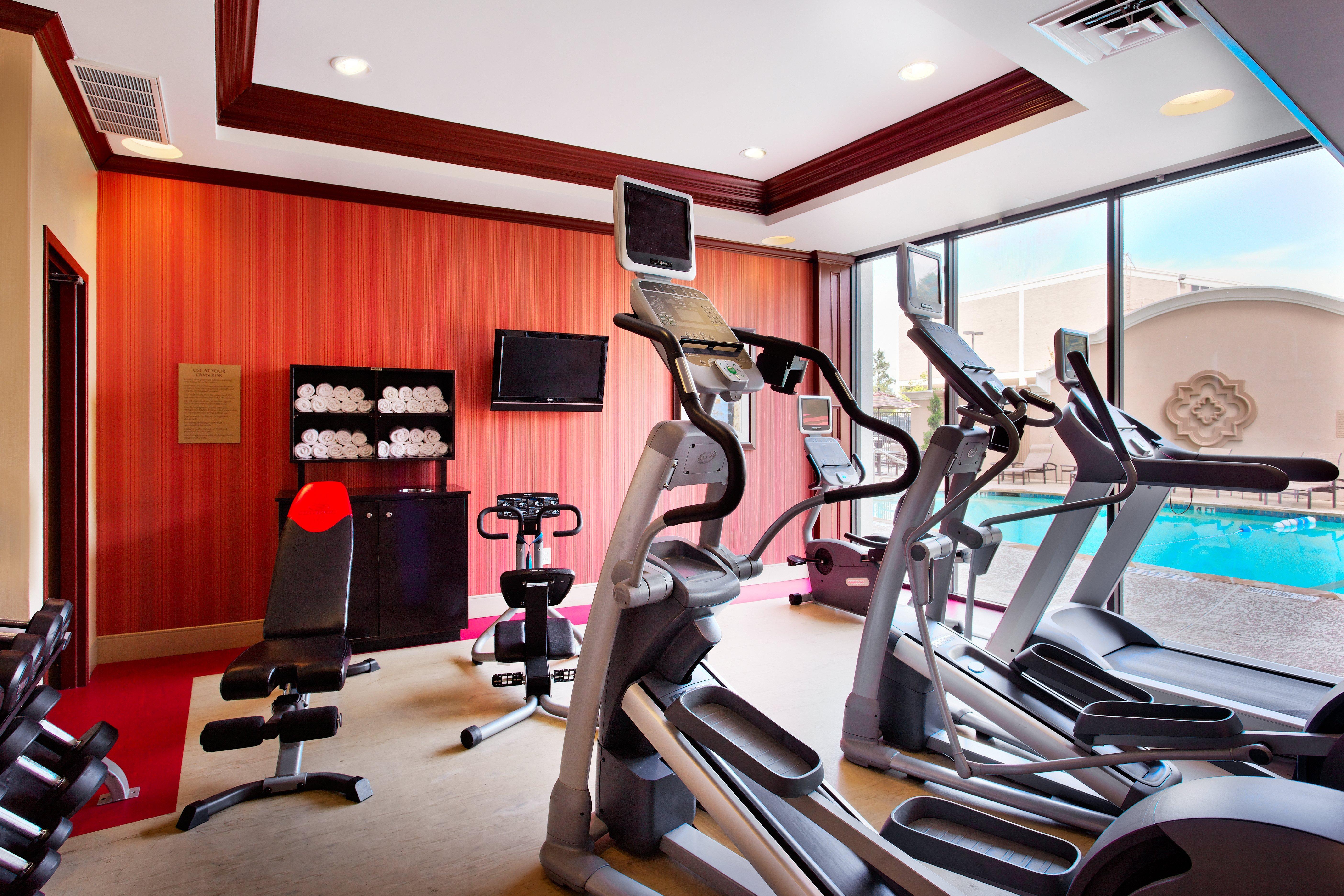 Holiday Inn Express Dallas Market Center By Ihg Ngoại thất bức ảnh