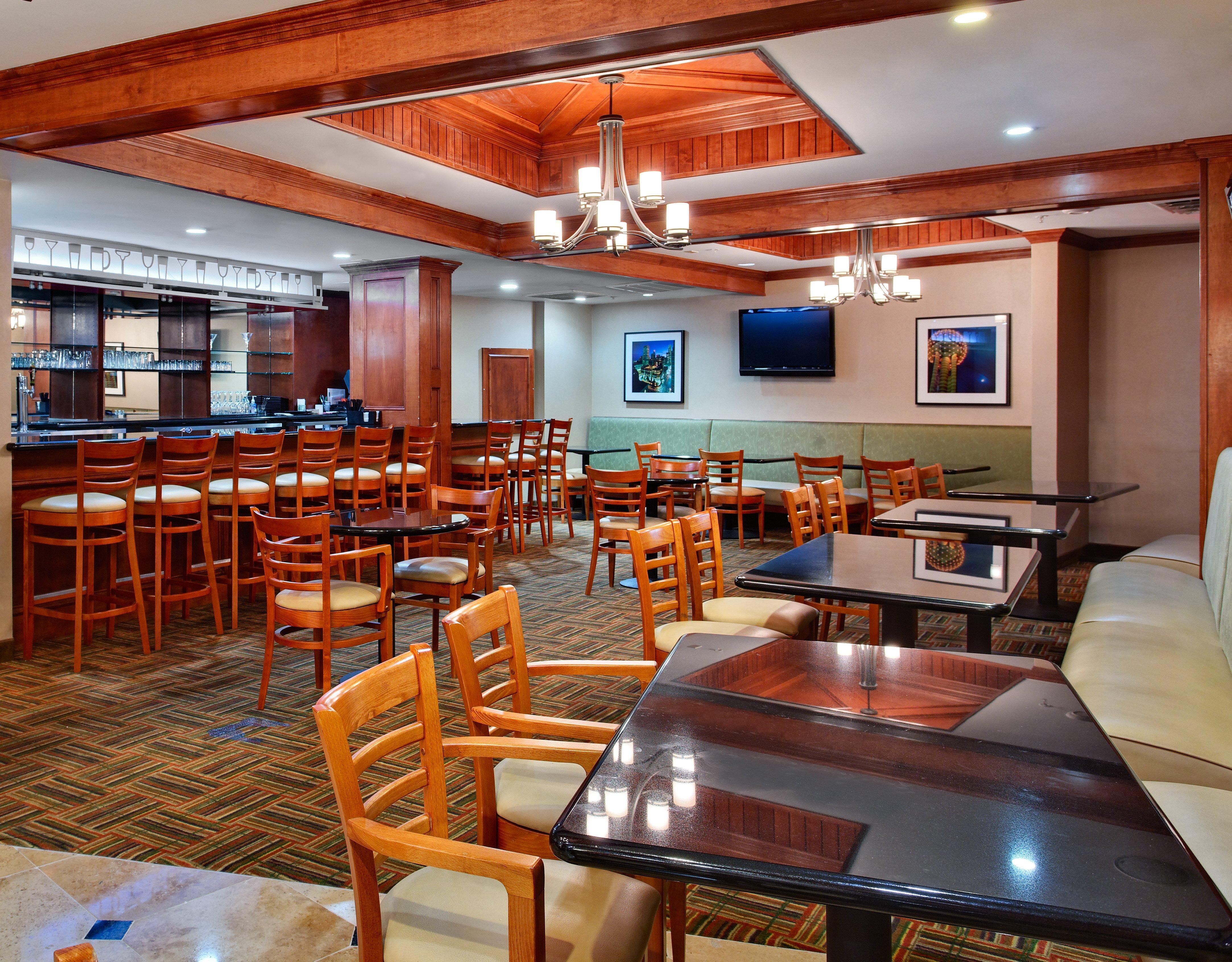 Holiday Inn Express Dallas Market Center By Ihg Ngoại thất bức ảnh