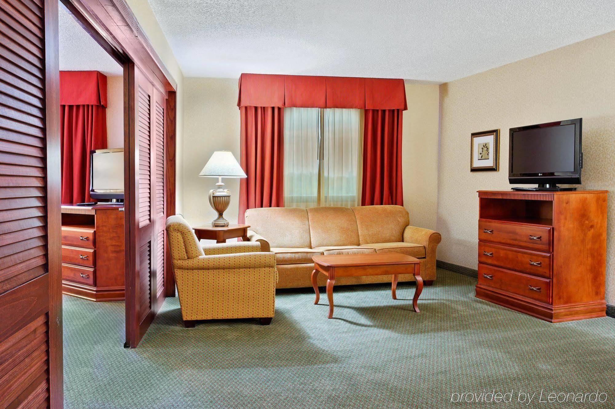 Holiday Inn Express Dallas Market Center By Ihg Phòng bức ảnh